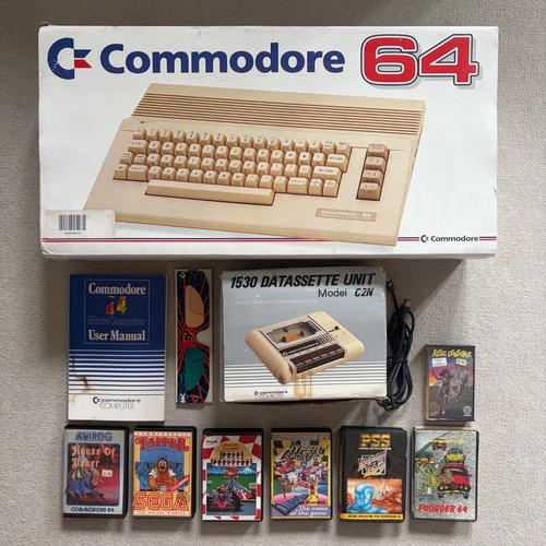 Vintage commodore 64c computer - 64c,
