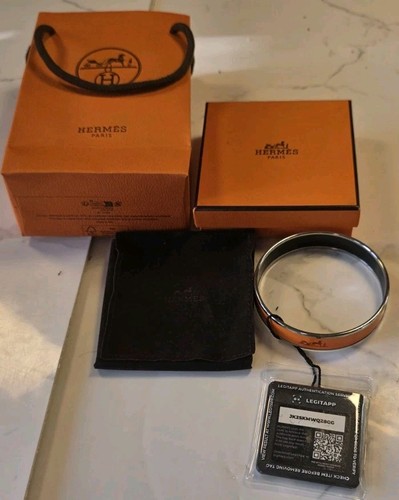 Hermès calèche enamel bangle - hermès,