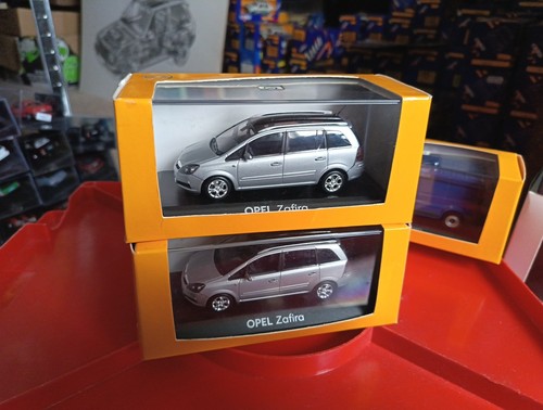 Boxed model minichamps - 1/43,