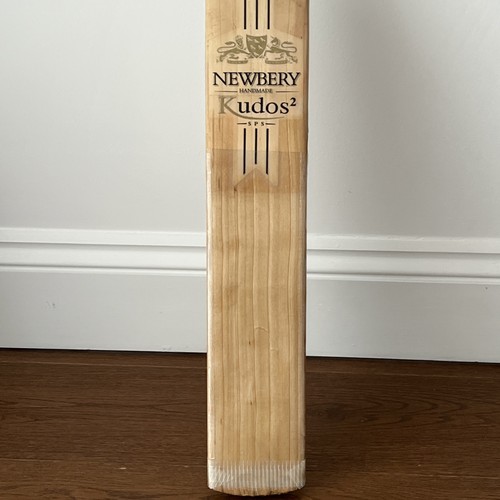 Newbery cricket bat - kudos, 2