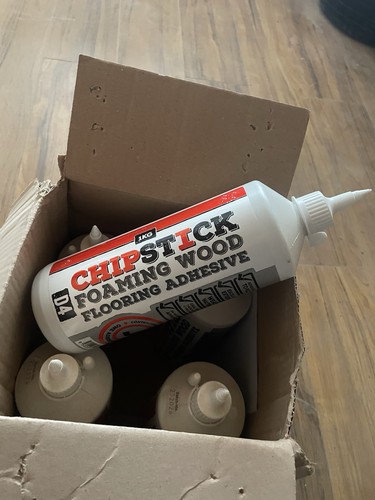 Chipstick glue foaming - chipstick,