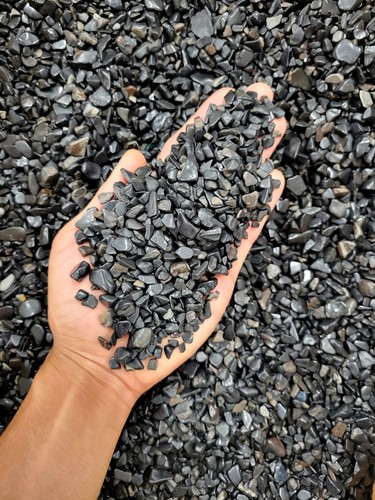 Tumbled black tourmaline - black,