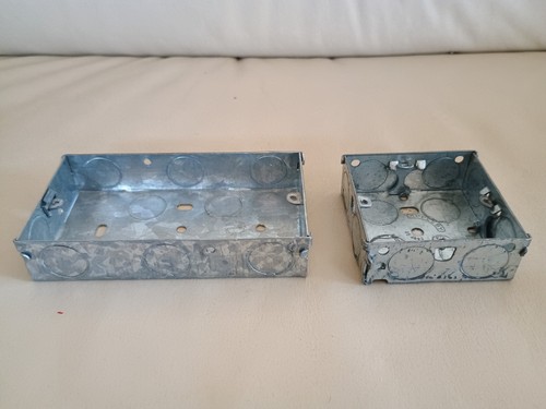 Mixed lot metal flush - mixed, 8