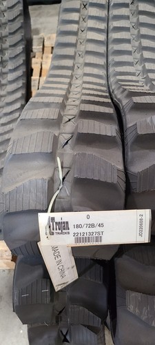 Rubber track 180 x - 180,