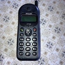 Philips Savvy Grey retro