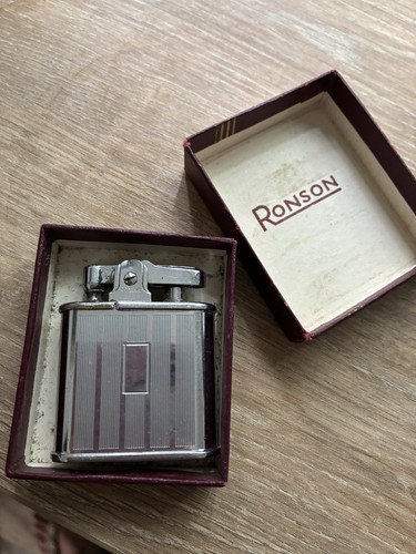 Ronson lighter box - lighter,