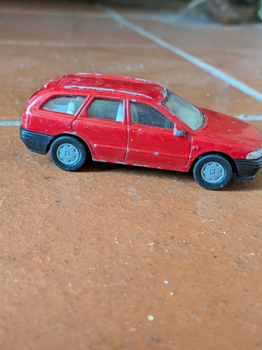 Siku 1084 volvo v40 16v - volvo,