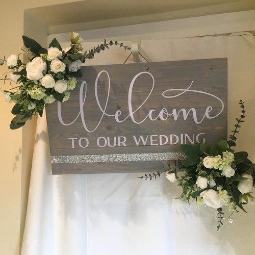 Welcome our wedding wooden - welcome,