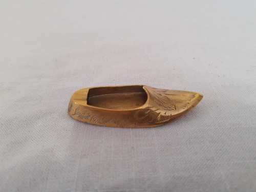 Vintage ashtray miniature - ashtray,