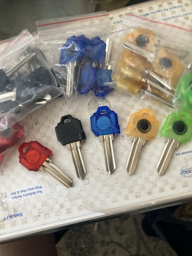 Yale coloured key blanks - yale, 1a