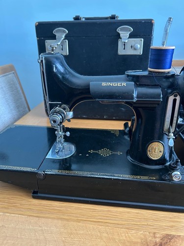 Singer 221k1 portable electric - 221k1,