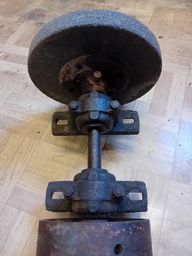 Vintage flat belt pulley - belt,