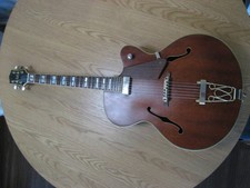 Jay Turser JT-143 Archtop Jazz
