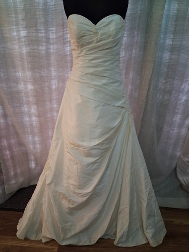 Wedding dress size ivory - dress, 10