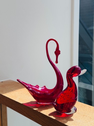 Whitefriars ruby red - red, footed