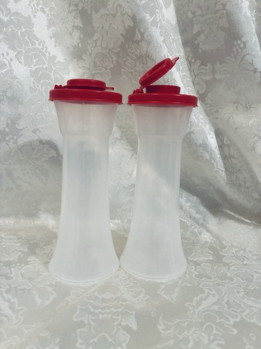 Tupperware large hourglass - large,