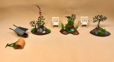 Vintage Britains Miniature Floral Garden & Accesoris