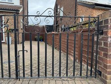 Metal driveway double gates black
