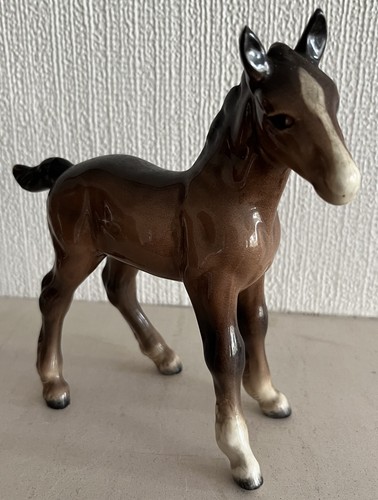 Vintage unmarked beswick model - unmarked,
