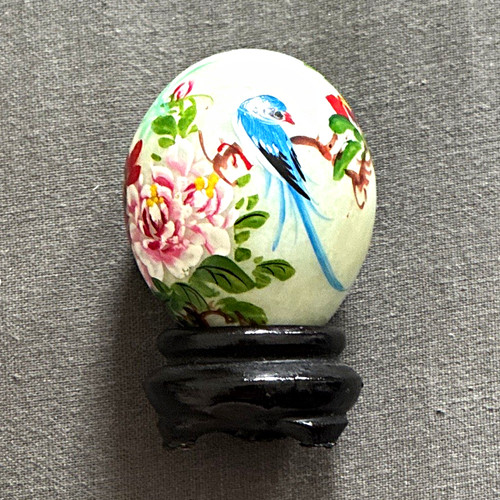 Hand painted jade egg - hand,