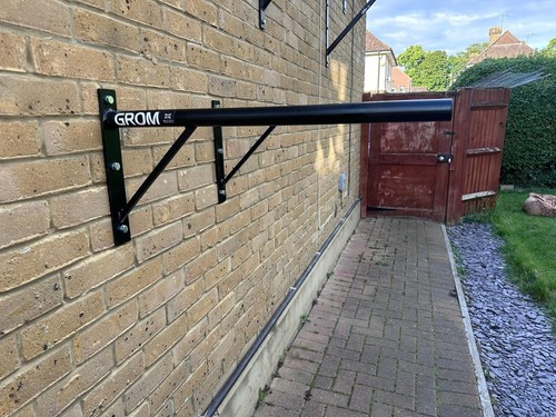 Wall mounted dip bars - wall, extra