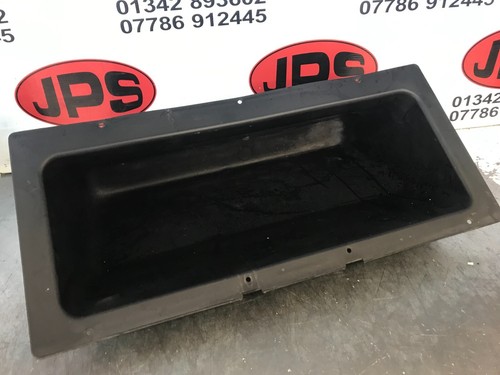 Glove box 81db e06010 aaw - box.....81db,