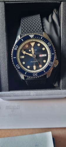 New seiko sports diver - sports, style