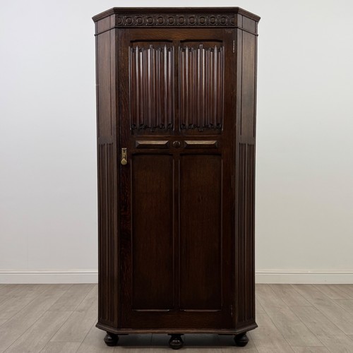 Antique 20th century linenfold - century,