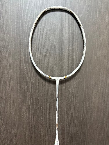 Yonex voltric peter - voltric, 80