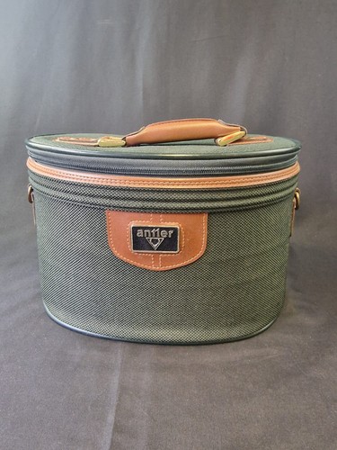 Vintage antler green - antler, &