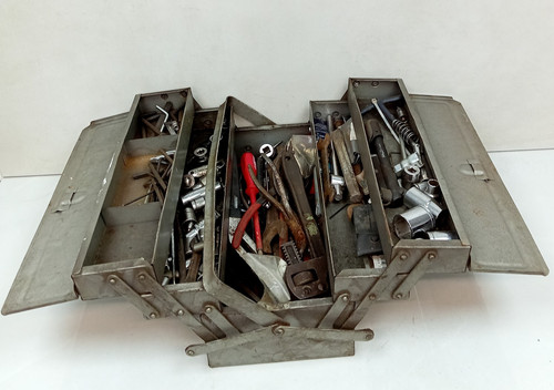 Job lot tools metal - lot, box