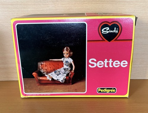 Pedigree sindy doll settee - doll,