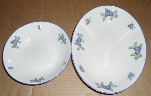2pc royal doulton - doulton, everyday