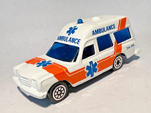 Corgi juniors mercedes benz - mercedes,