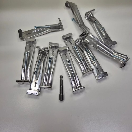 Style gutter hangers - x,