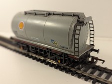 Hornby R032 OO Gauge Shell TTA Tank Wagon