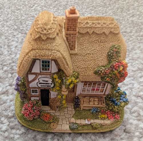 Lilliput lane baker dozen - lilliput,