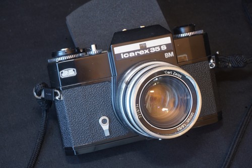 Zeiss icarex black with - 35,