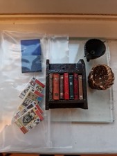 Dolls House (1:12) Book Shelf
