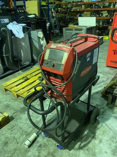 Fronius welder tps 320i - welder,