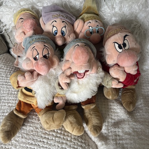 Disney store the seven dwarfs - disney,