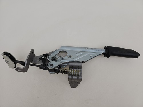 Bmw series f30 - f30, handbrake