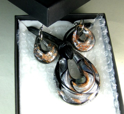 Hand blown glass set - hand,