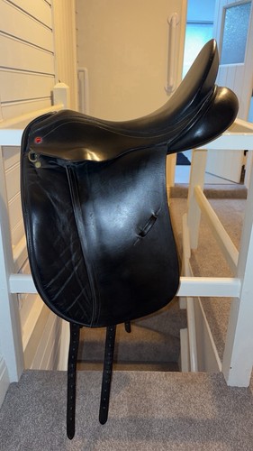 Albion dressage saddle - albion,