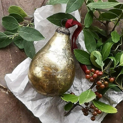 Rustic antique gold glass - rustic, pear