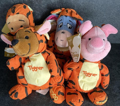 Winnie the pooh eeyore piglet - winnie,