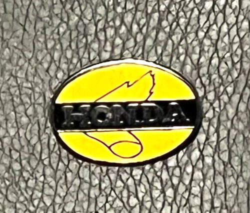 Motorcycle pin badge honda - pin,
