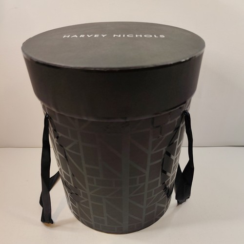 Harvey nichols love you hat - love,
