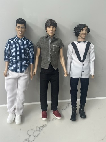 One direction doll bundle - one,