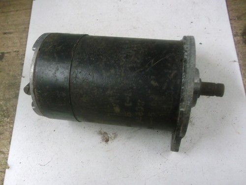 Lucas 12v dynamo 22460 new - dynamo,